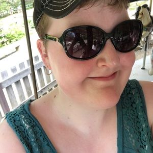 Meet your Posher, Katelyn